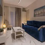 Maya * Hanioti